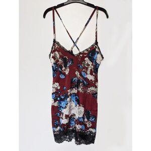 Tobi | Floral and lace slip dress